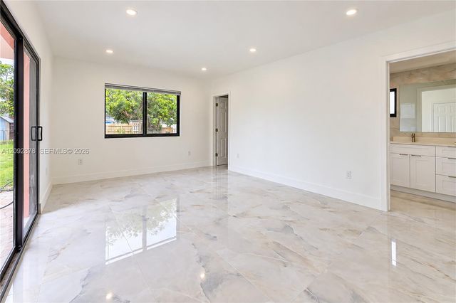 835 NW 126th Street, North Miami, FL 33168