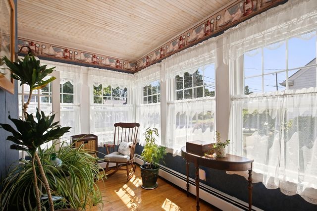 646 New Boston Rd, Fall River, MA 02720