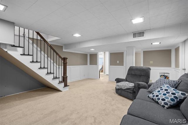 270 S 9th Street, Wood River, IL 62095