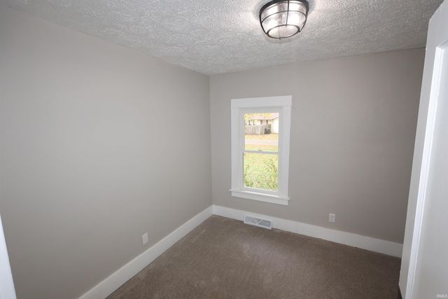 1221 Columbian Avenue, Elkhart, IN 46514