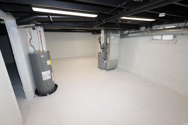 1221 Columbian Avenue, Elkhart, IN 46514