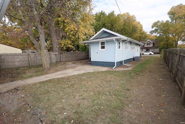 1221 Columbian Avenue, Elkhart, IN 46514