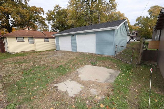1221 Columbian Avenue, Elkhart, IN 46514