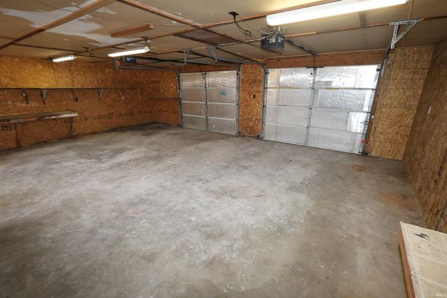 1221 Columbian Avenue, Elkhart, IN 46514