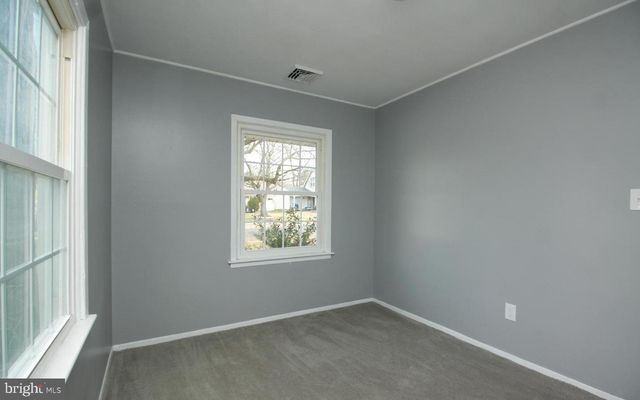 21 STAFFORD LN, Willingboro, NJ 08046