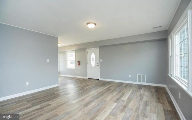 21 STAFFORD LN, Willingboro, NJ 08046