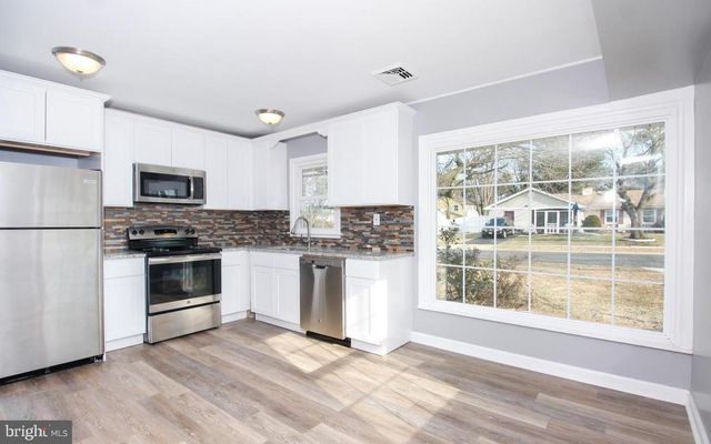 21 STAFFORD LN, Willingboro, NJ 08046