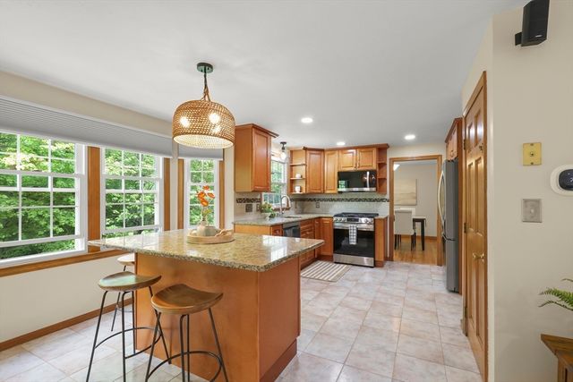 622 Lisa, Franklin, MA 02038