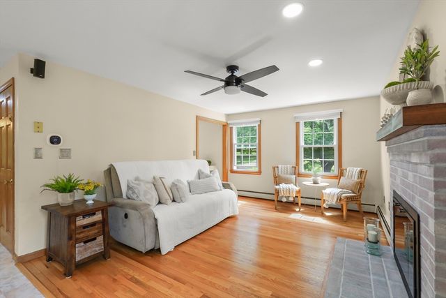622 Lisa, Franklin, MA 02038