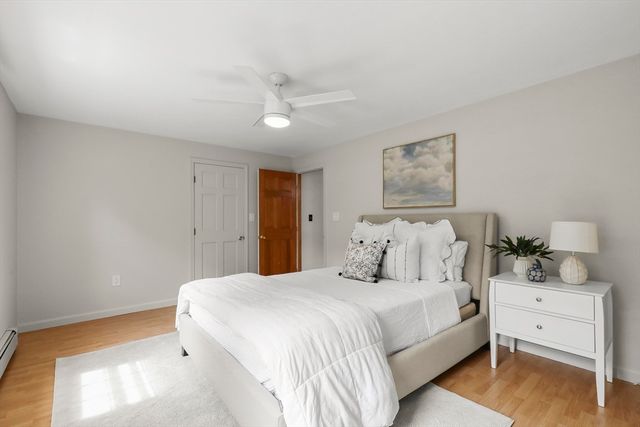 622 Lisa, Franklin, MA 02038