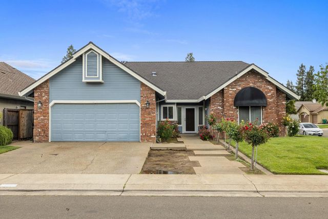 2527 Amberwood Dr, Lodi, CA 95242