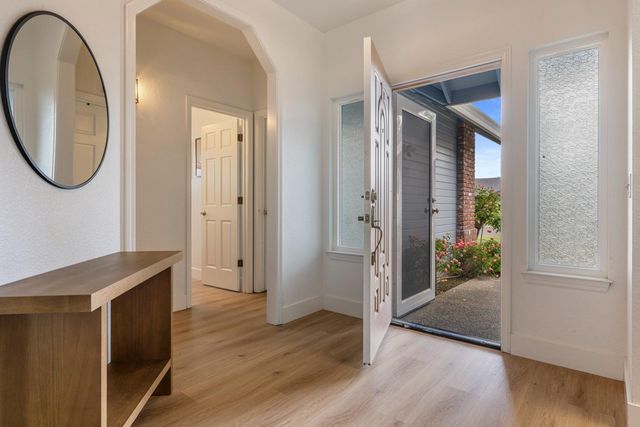 2527 Amberwood Dr, Lodi, CA 95242