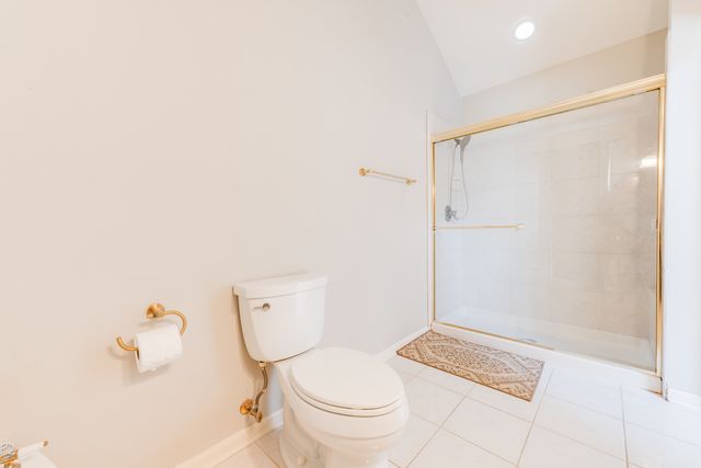 813 Fox Glen Drive, St. Charles, IL 60174