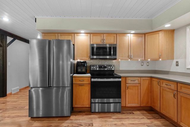10619 Morgan ROAD, Cato, WI 54230