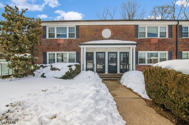 323 Pitney Pl 323, Morris Twp., NJ 07960
