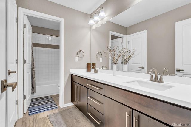23850 E Ontario Place, Aurora, CO 80016