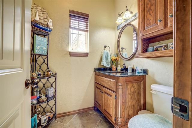 2433 SE 12th Street, Moore, OK 73160