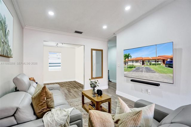 5937 SW 112th Ter, Cooper City, FL 33330