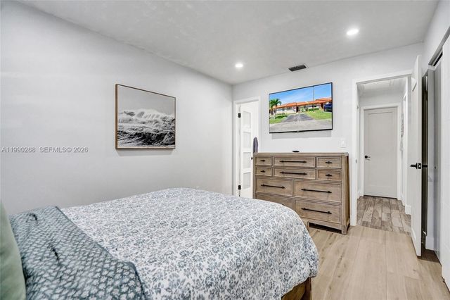 5937 SW 112th Ter, Cooper City, FL 33330