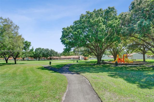 5937 SW 112th Ter, Cooper City, FL 33330