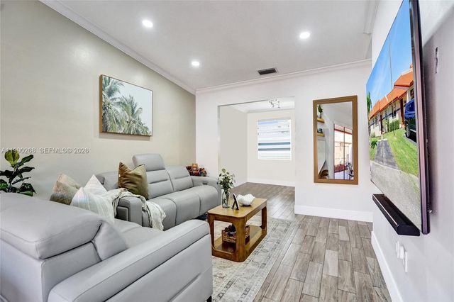 5937 SW 112th Ter, Cooper City, FL 33330