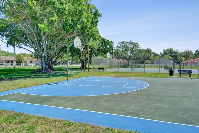 5937 SW 112th Ter, Cooper City, FL 33330