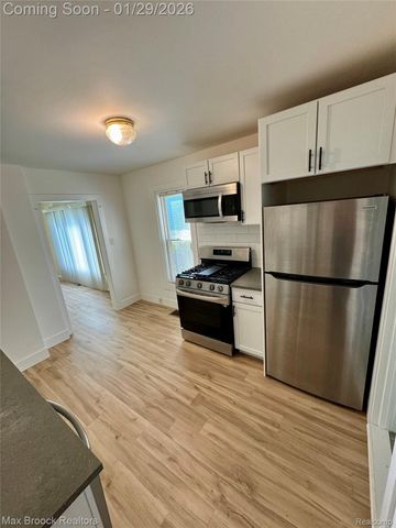 368 S Wing, Northville, MI 48167