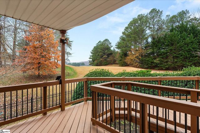 4 Laurelcrest Lane, Travelers Rest, SC 29690