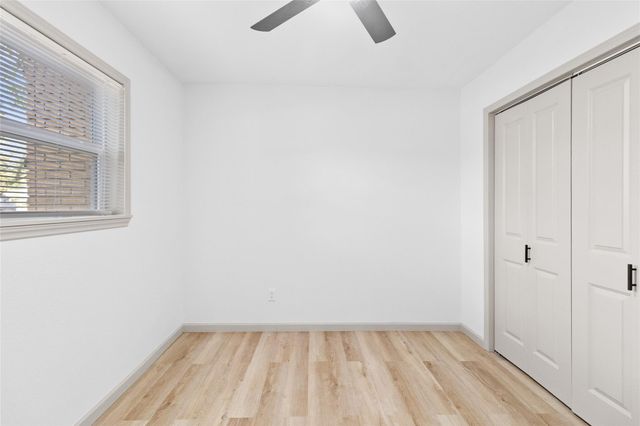 1503 Avenue P R1, Huntsville, TX 77340