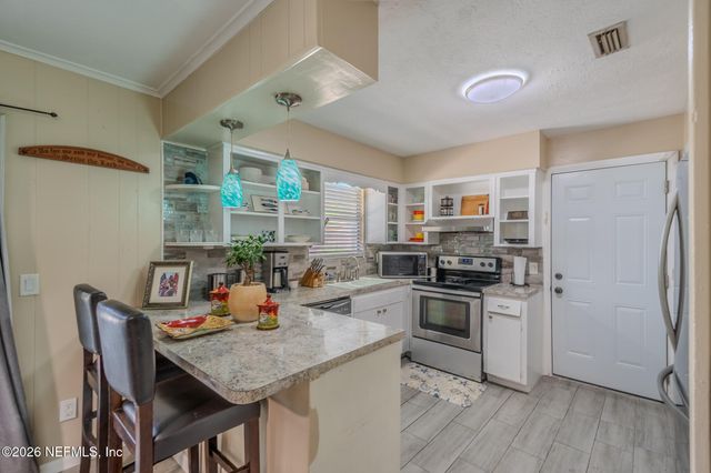 5203 CLARENDON Road, Jacksonville, FL 32205