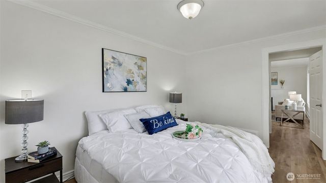 7301 32nd Avenue S, Seattle, WA 98118