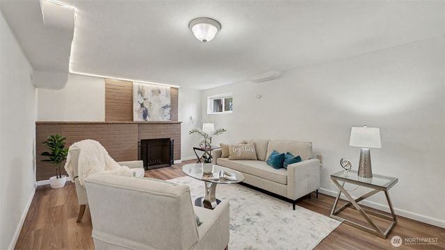 7301 32nd Avenue S, Seattle, WA 98118