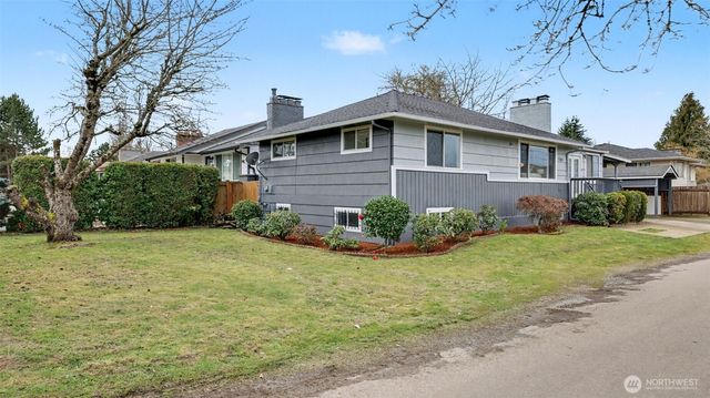 7301 32nd Avenue S, Seattle, WA 98118