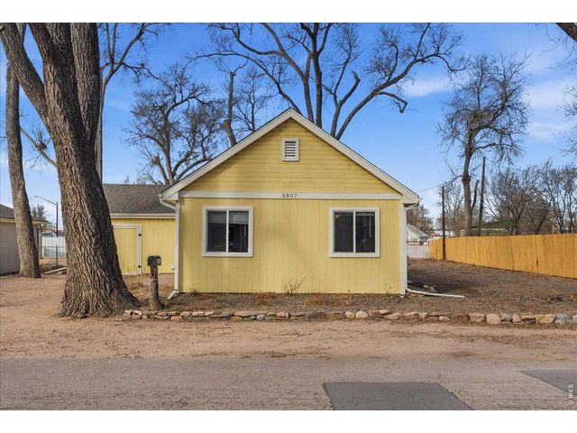 3807 Central St, Evans, CO 80620