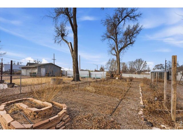 3807 Central St, Evans, CO 80620