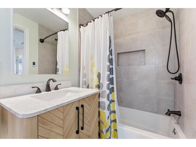 3807 Central St, Evans, CO 80620