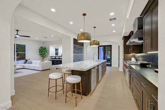 3844 Glasgow Green Drive, Las Vegas, NV 89141