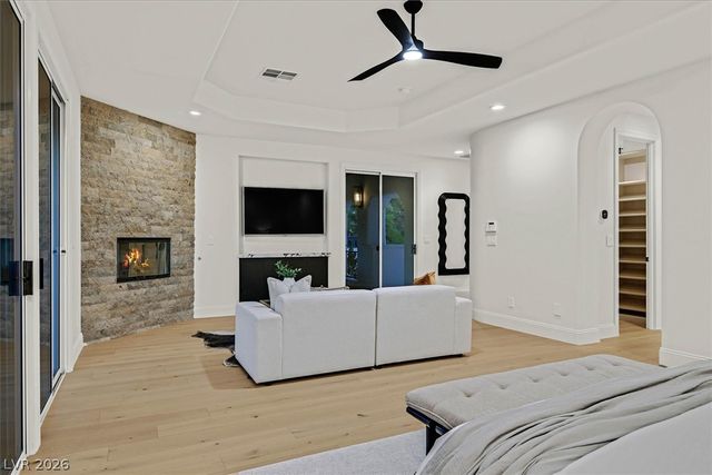3844 Glasgow Green Drive, Las Vegas, NV 89141