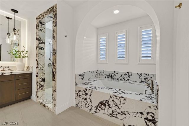 3844 Glasgow Green Drive, Las Vegas, NV 89141