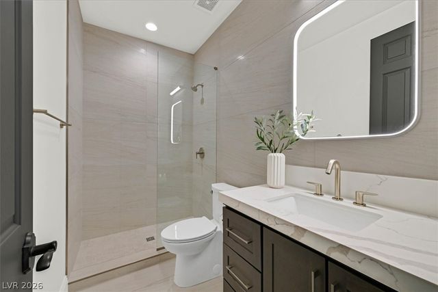 3844 Glasgow Green Drive, Las Vegas, NV 89141