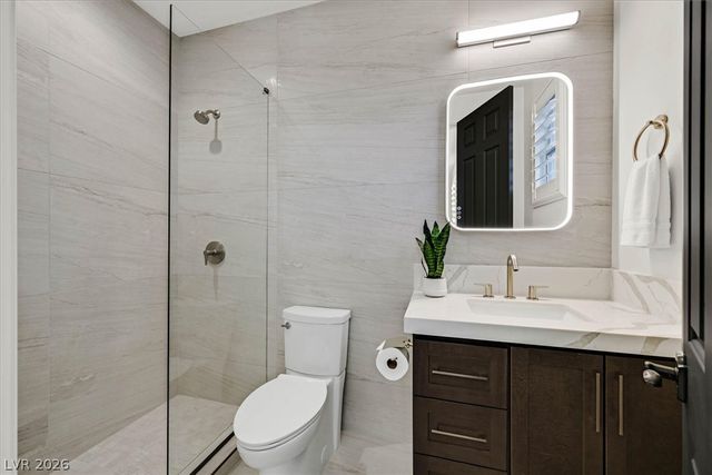 3844 Glasgow Green Drive, Las Vegas, NV 89141