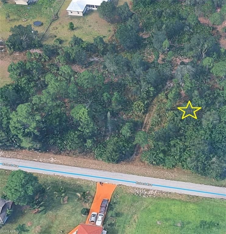 1019 Robert AVE, LEHIGH ACRES, FL 33936 — photo 3