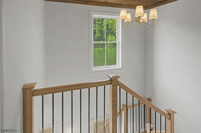 159 Byram Ln, Kingwood Twp., NJ 08559