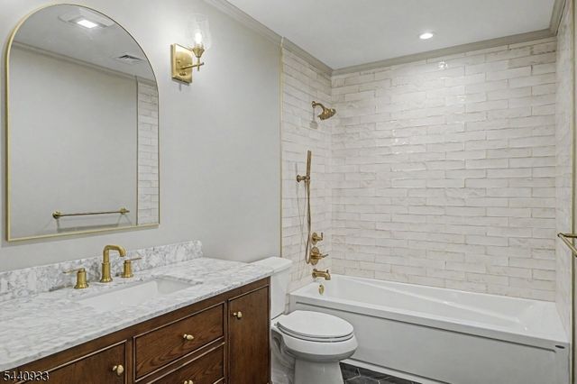 159 Byram Ln, Kingwood Twp., NJ 08559