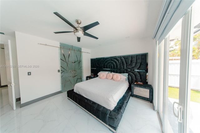 7814 NW 165th St, Miami Lakes, FL 33016