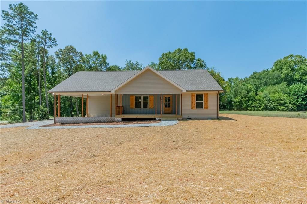 490 Trading Ford Way, Linwood, NC 27299
