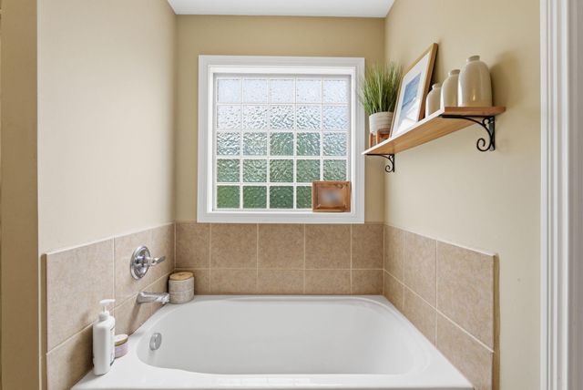 1156 Brick House Lane, Lexington, KY 40509