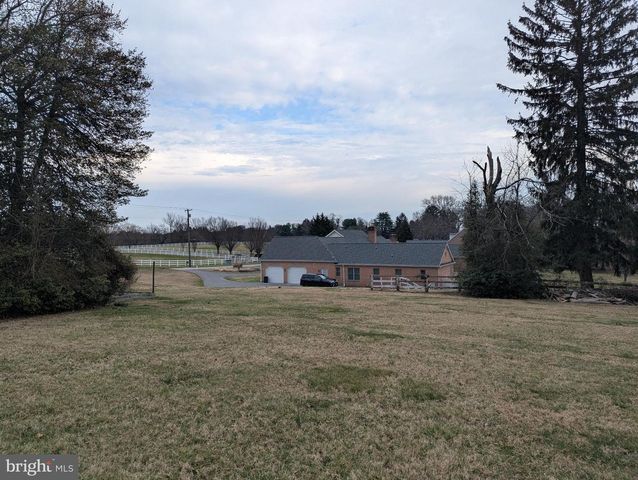 13500 BLENHEIM RD N, Phoenix, MD 21131