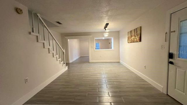 6246 OAK CLUSTER CIRCLE, Tampa, FL 33634