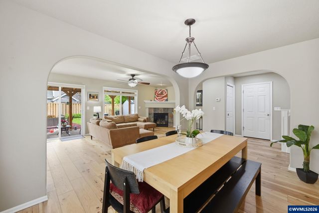879 SE Bayshore Cir, Corvallis, OR 97333